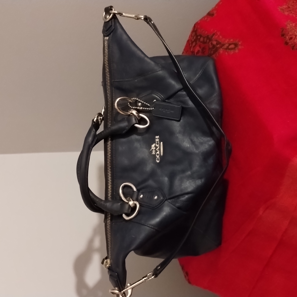 Coach Shoulder bag, medium size, Navy Blue.